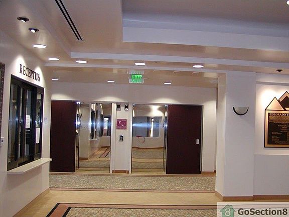 4th image of 2455 Colorado Blvd #239