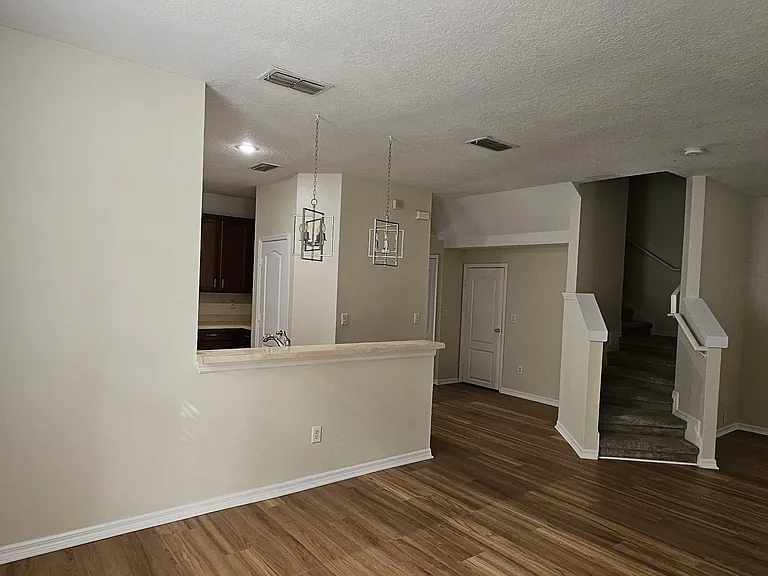 10370 Lake District Ln — Photo 14