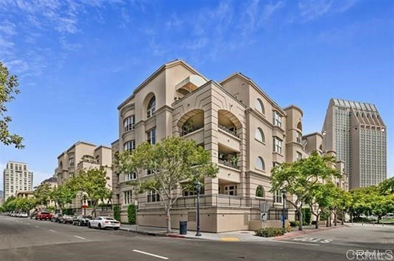 1st image of 655 India St