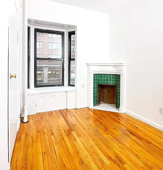 231 Lexington Ave #2B — Photo 4