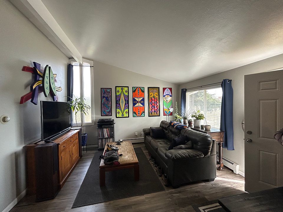 1st image of 10363 W 41st Ave