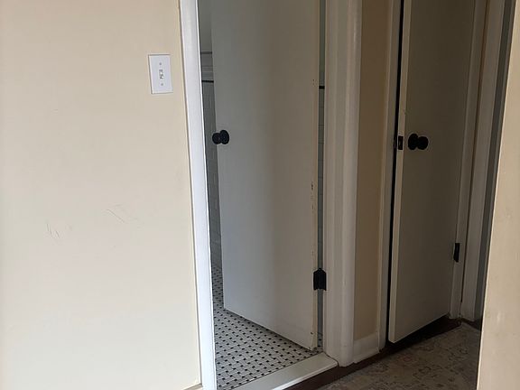 3rd image of 6860 Warren Dr #A