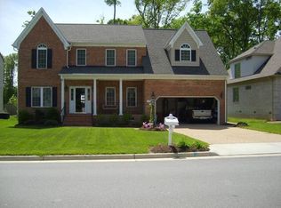 409 Richter Ln, Yorktown, VA 23693