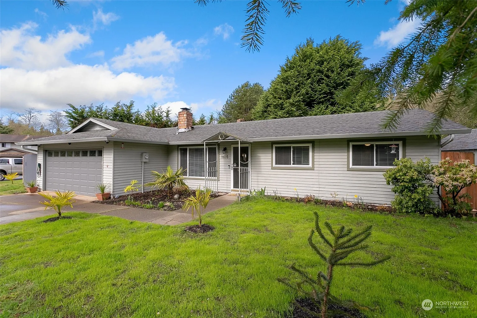 4616 SW 325th Way photo 1