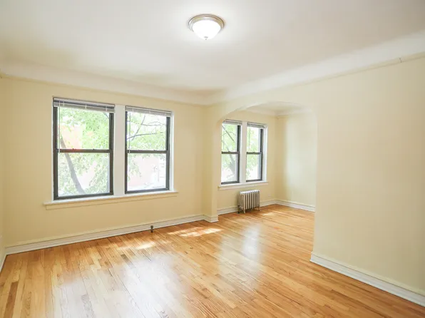 5602 W Wellington Ave APT 2S, Chicago, IL 60634