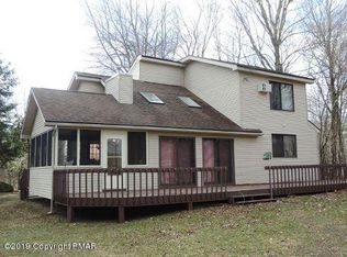 Lake Ct, Clifton, PA