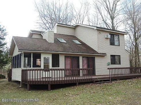 Lake Ct photo 1