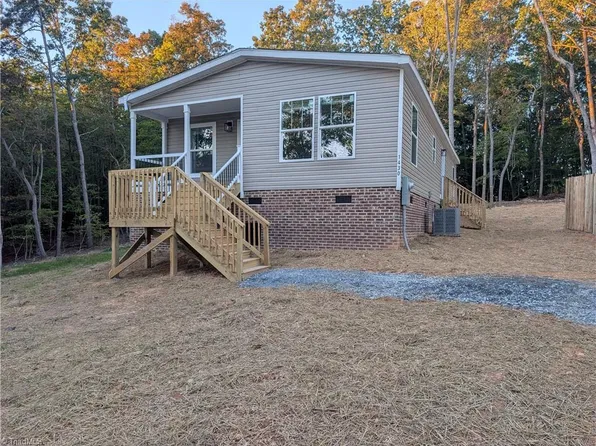 1430 Pineview Rd, Randleman, NC 27317