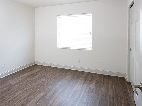 5th image of 6829 S De Soto St #6831-C