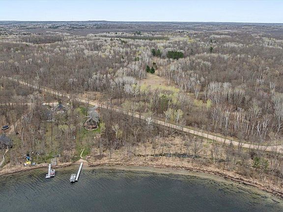 3rd image of Olander Rd