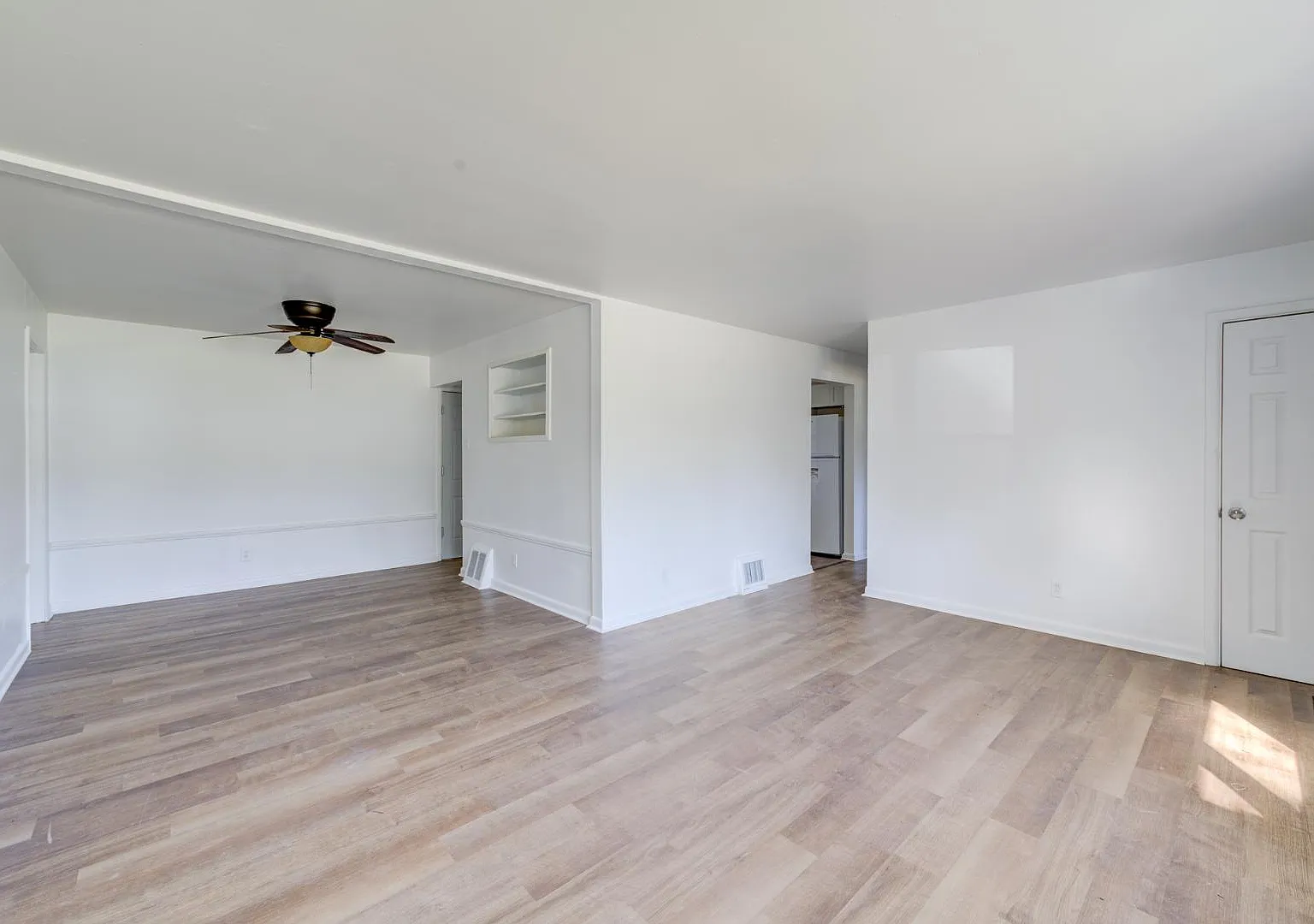 49 Forestwood Dr — Photo 4