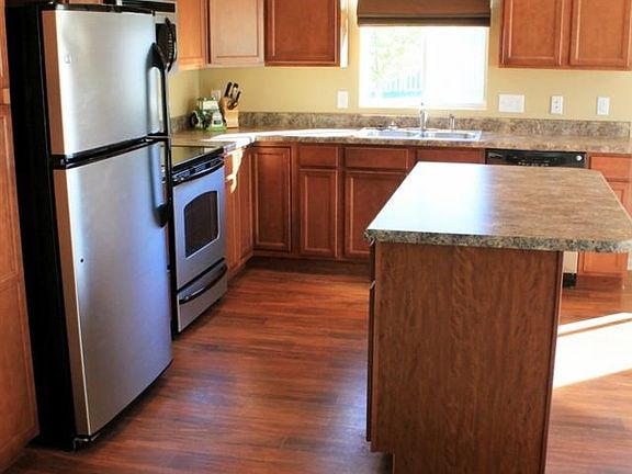 3rd image of 5102 N 161 Avenue Cir