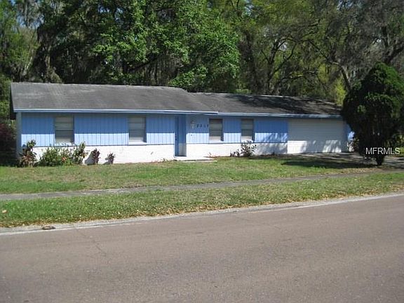 2nd image of 3317 Las Brisas Dr