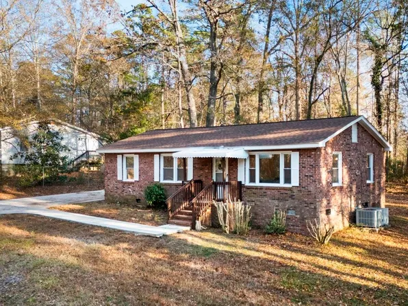 253 Law St, Woodruff, SC 29388