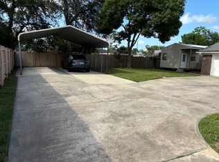 7339 Sandy Bluff Dr, Jacksonville, FL 32277
