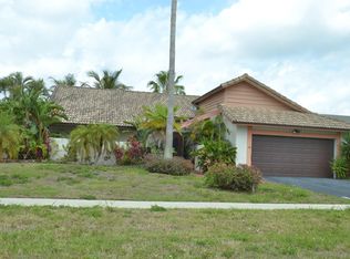 11361 Chipmunk Dr, Boca Raton, FL 33428