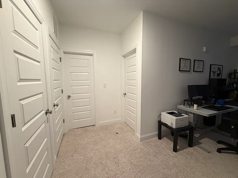 618 Market Grove Dr #100 — Photo 15