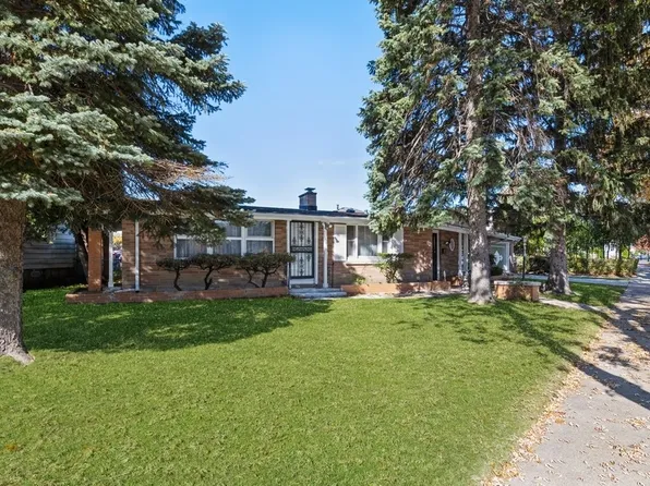 6830 W Forest Preserve Ave, Chicago, IL 60706