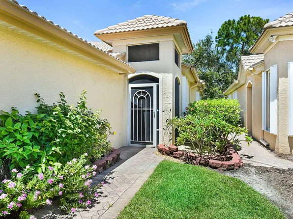 3611 NW Willow Creek Drive, Jensen Beach, FL 34957