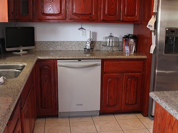 Dishwasher included