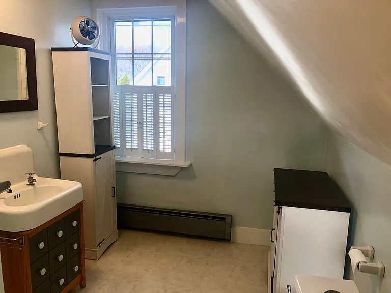 13 Parker St #B — Photo 36