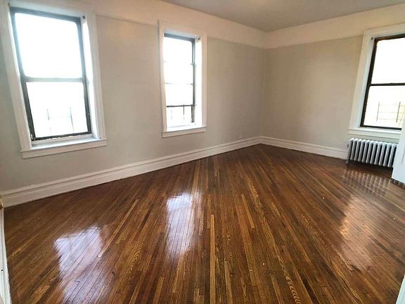 5th image of 415 Lefferts Ave APT E5