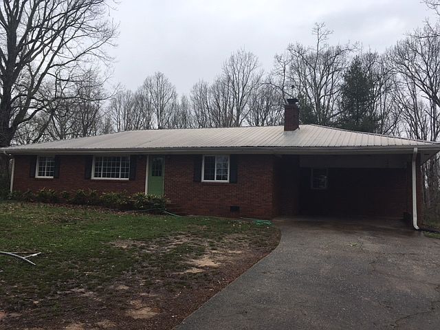 1st image of 4142 Shawnee Dr