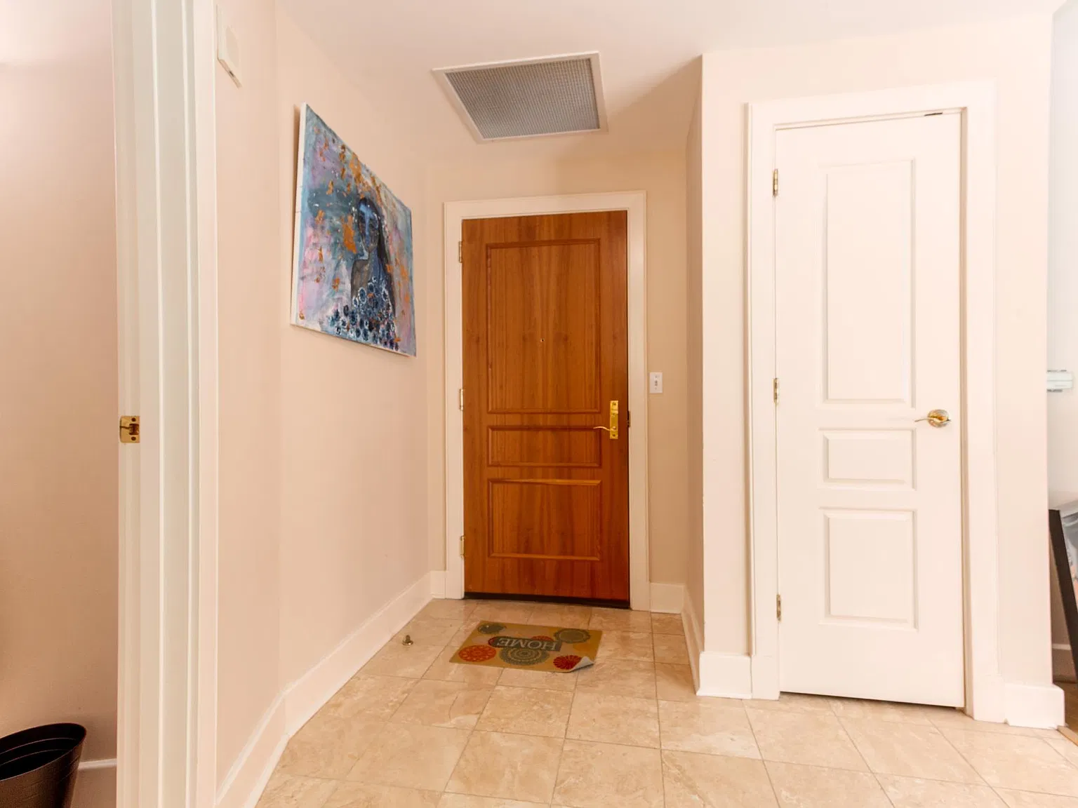 700 Park Regency Pl NE — Photo 4