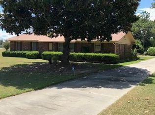 959 Pinehill Rd, Dublin, GA 31021