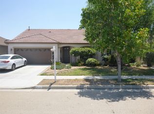 6037 E Fountain Way, Fresno, CA 93727
