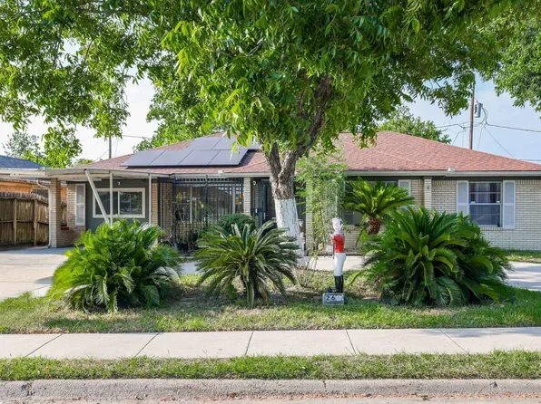 266 W Riverwood Dr, Houston, TX 77076