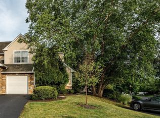 180 Canterbury Ln, Blue Bell, PA 19422