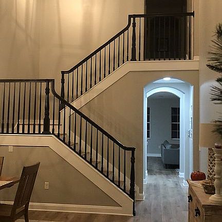 3rd image of 5885 Trieda Dr