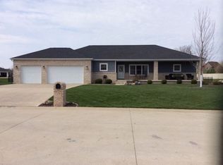 6552 Daybrook Dr, Decatur, IL 62521