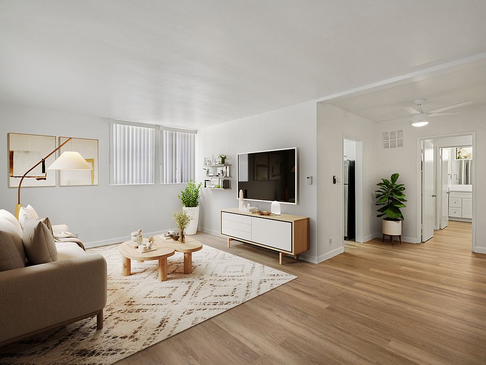1st image of 1800 Prosser Ave #1