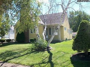 2428 E 37th St, Lorain, OH 44055