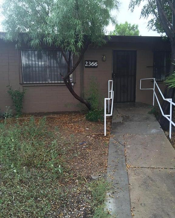 1st image of 2366 E Parkside Dr