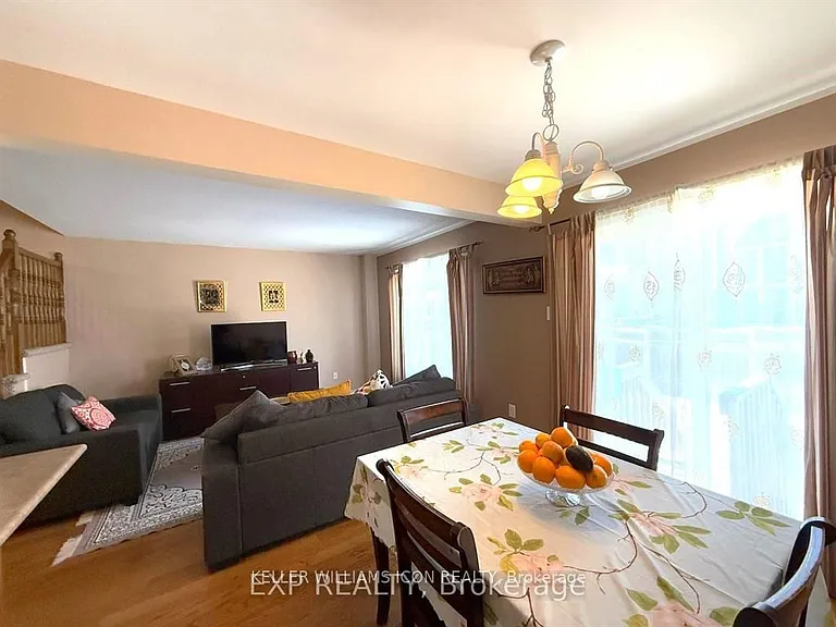 124 Lokoya St — Photo 10
