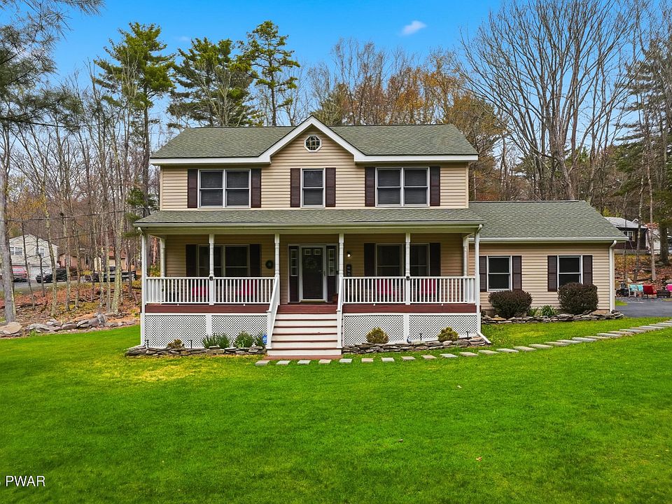 1st image of 135 Blueberry Dr