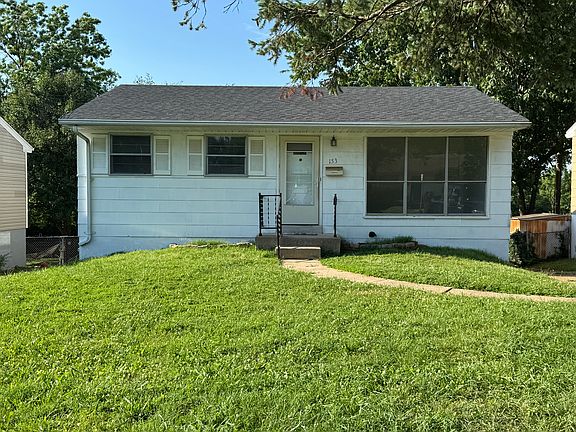 2nd image of 153 Floralea Pl