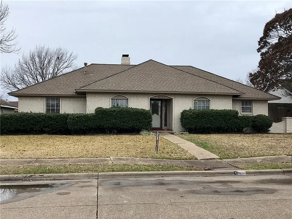 613 Trail View Ln