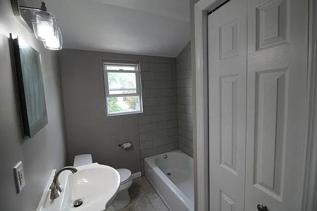 209 Tibbetts Rd — Photo 11