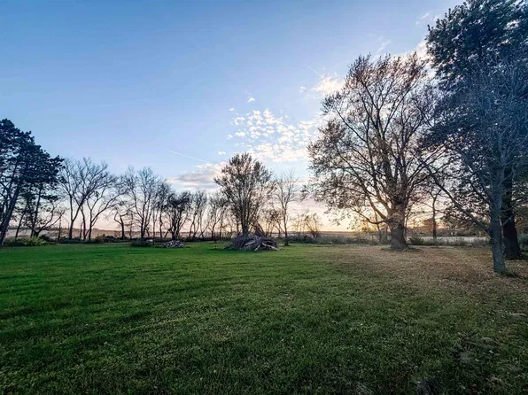 1993 County Road V, Sun Prairie, WI 53590