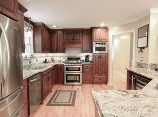 510 Wembley Rd, Greenville, SC 29607