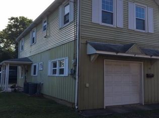 38 Broom St, Emmaus, PA 18049