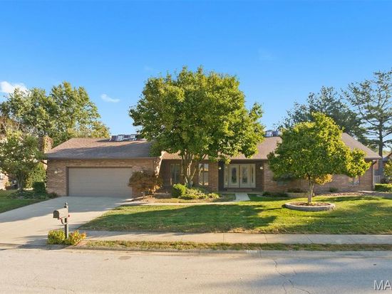1214 Applewhite Rd, O Fallon, IL 62269