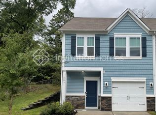 4003 Ahan Dr, Charlotte, NC 28210
