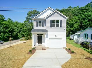 439 Smith St, Burlington, NC 27217