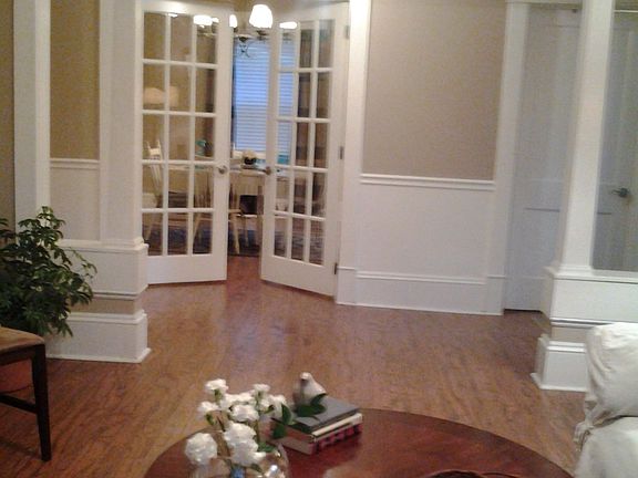 5th image of 319 10th St NW