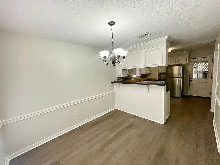 176 Bellegrove Cir — Photo 5